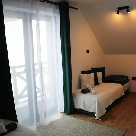 Lesny Zaulek Tatil Evi