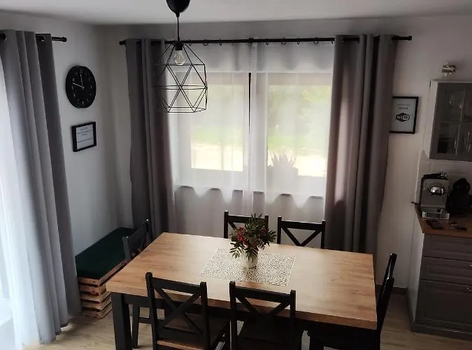 Leśny Zaułek Dom wakacyjny *